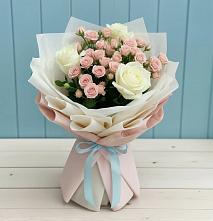 Букет цветов из:  Розы в Белоомуте