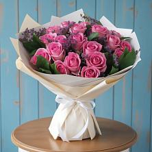 Букет счастливые мгновения в Белоомуте Букет цветов из: Розы в Белоомуте